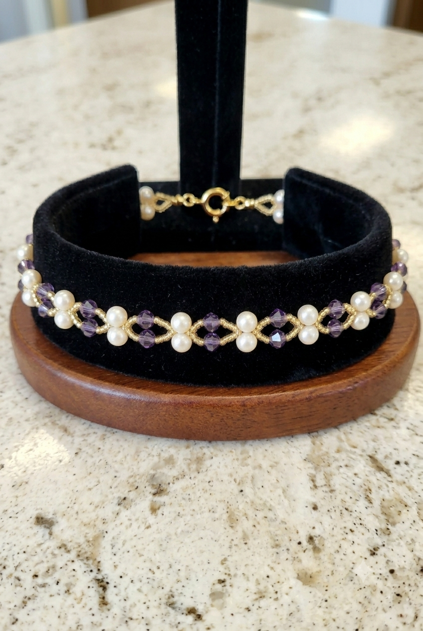 Elegant Pearl and Amethyst Crystal Beaded Bracelet